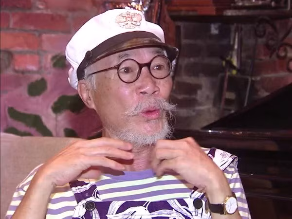 Họa sỹ Hoàng Hà Tùng. (Ảnh: MT)