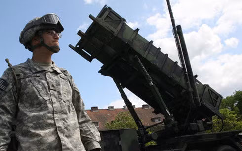 Hệ thống tên lủa Patriot của Mỹ. (Ảnh: Sputnik)