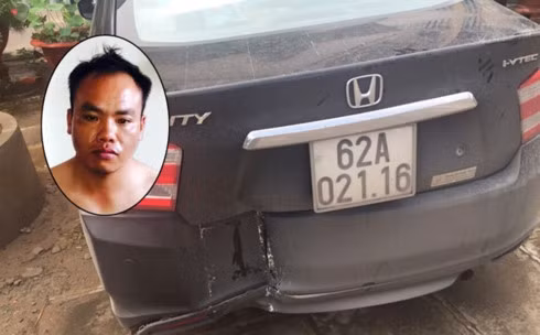Nghi phạm và chiếc xe bị trộm.