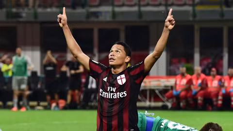 Với 15 bàn trên mọi mặt trận, Bacca đang có cơ hội vượt qua Bierhoff trong danh sách tân binh ghi nhiều bàn nhất cho Milan
