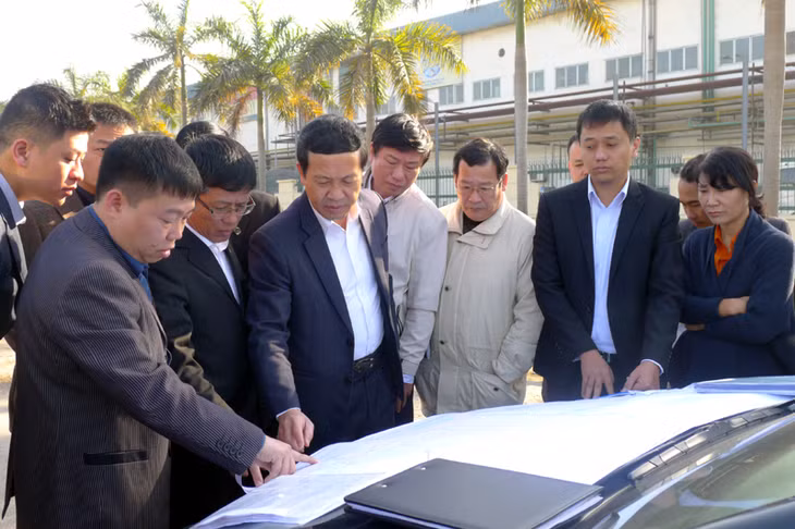 Đồng chính Nguyễn Văn Thành kiểm tra một số tồn tại, vướng mắc tại KCN Cái Lân