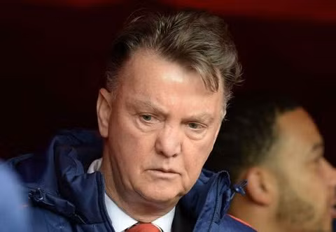  MU sẽ mất 10 triệu bảng nếu đơn phương chấm dứt hợp đồng với HLV Van Gaal