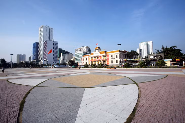 Thành phố Nha Trang thủ phủ của tỉnh Khánh Hoà được coi là thành phố 