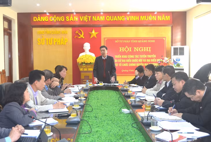 Quang cảnh hội nghị