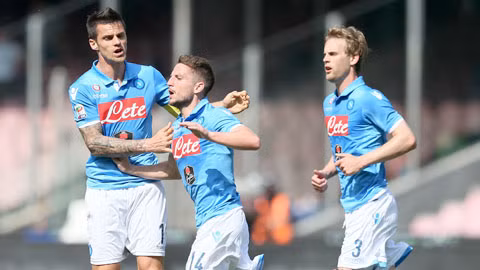 Napoli sẽ chứng tỏ được bản lĩnh ông lớn trên sân của Villarreal