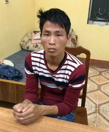 Đối tượng Long tại Cơ quan điều tra.