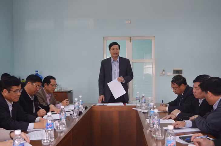 Đồng chí Nguyễn Đức Long, Phó Bí thư Tỉnh ủy, Chủ tịch UBDN tỉnh phát biểu tại buổi làm việc.