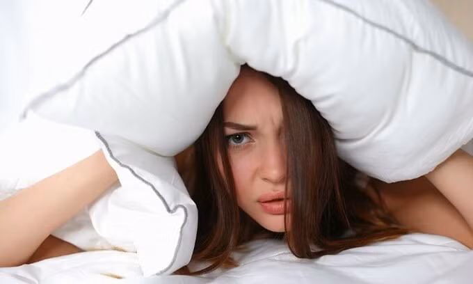 Nghiên cứu trên Tạp chí JAMA hôm 15/9 cho thấy ngủ ít có thể dẫn đến tăng cân. Ảnh: Shutterstock