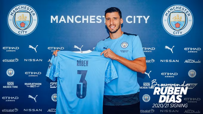 Dias sẽ khoác áo số 3 tại Man City mùa tới.