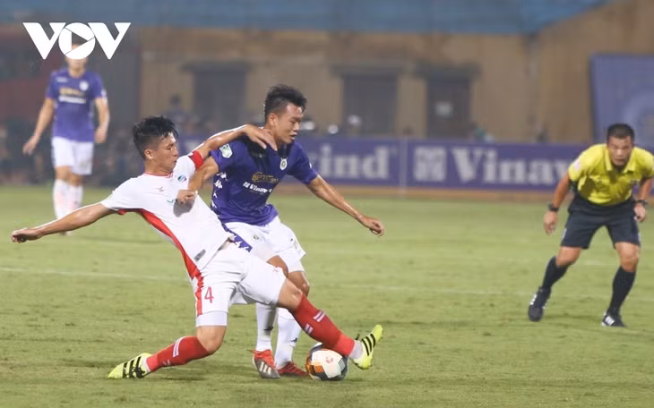 Viettel gây rất nhiều khó khăn cho Hà Nội FC.