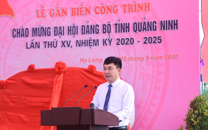 Đồng chí Ngô Hoàng Ngân, Phó Bí thư Thường trực Tỉnh ủy, phát biểu tại buổi lễ.