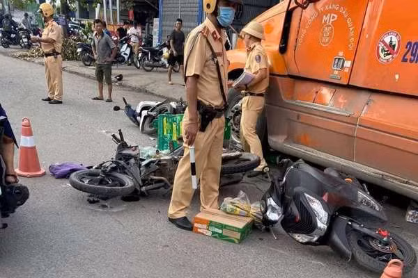 Nhiều người bị thương sau vụ tai nạn
