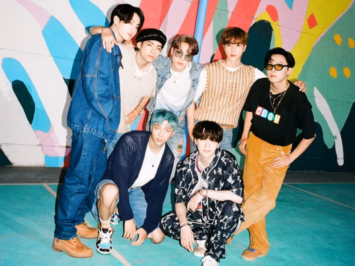 Ca khúc "Dynamite" trở lại giành ngôi vị Quán quân Billboard Hot 100.