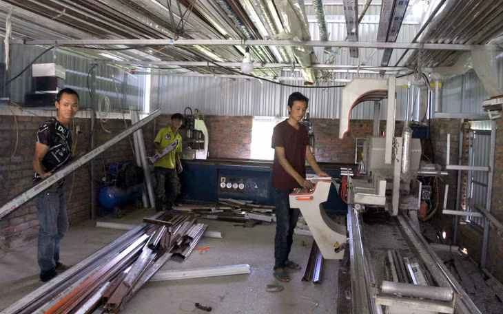 Kinh tế của gia đình anh Chìu A Sám, xã Đồng Văn đã khấm khá hơn nhờ mô hình 