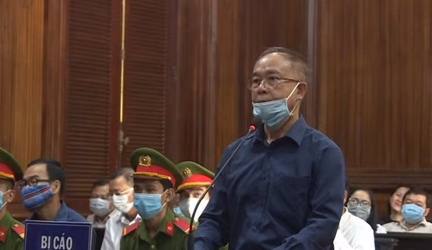 Bị can Nguyễn Thành Tài tại phiên xét xử trong một vụ án khác.