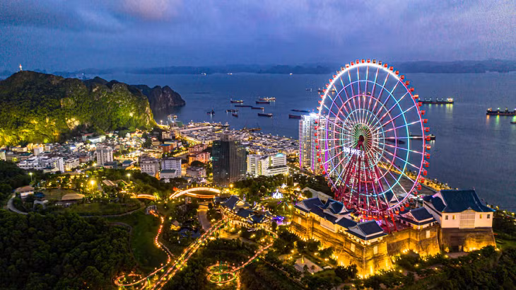 Quần thể du lịch giải trí Sun World Halong Complex cũng là điểm đến đầy thú vị dành cho du khách.