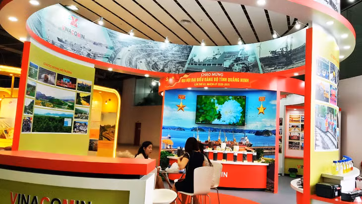 Khu vực trưng bày của Tập đoàn Công nghiệp Than- Khoáng sản Việt Nam đã hoàn tất sẵn sàng đón chào du khách.