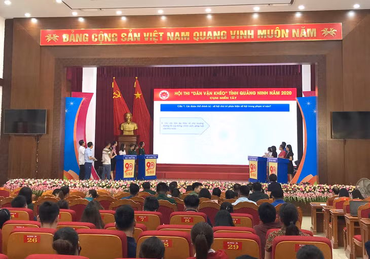 Các đội thi tại Cụm thi miền Đông chuẩn bị cho Hội thi Dân vận năm 2020 cấp tỉnh sẽ diễn ra vào ngày 16/9. 
