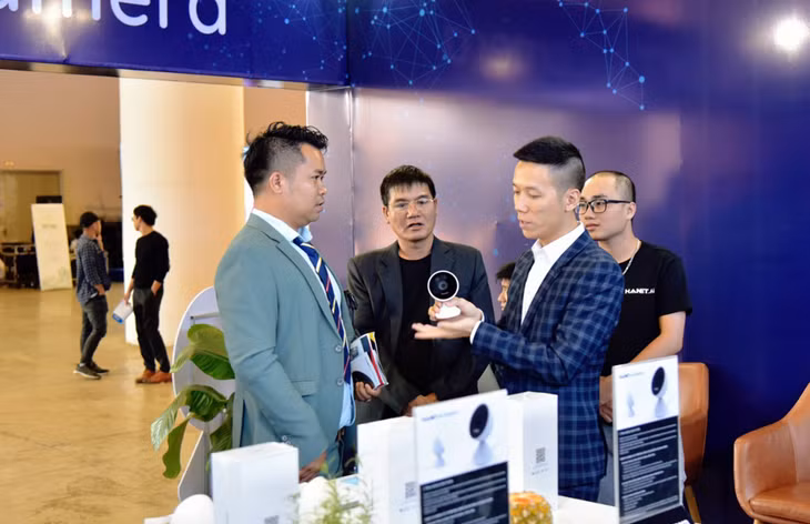 Doanh nghiệp khởi nghiệp đổi mới sáng tạo của tỉnh Quảng Ninh tham gia triển lãm tại Techfest Việt Nam 2019.