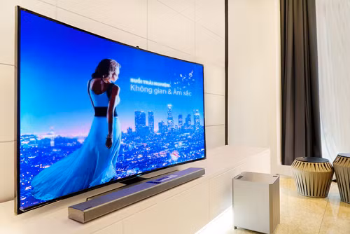 Loa thanh có đầy đủ kết nối thông dụng như Bluetooth, TV SoundConnect, HDMI, USB.
