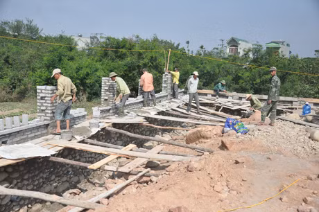 Chợ Quảng Trung (Hải Hà) đang được đầu tư xây dựng.