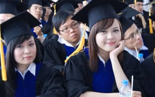 Báo cáo của Ủy ban Thường vụ Quốc hội cho thấy, còn nhiều quan điểm khác nhau về chủ trương một chương trình giáo dục phổ thông khả thi, thống nhất nhưng mềm dẻo, linh hoạt.