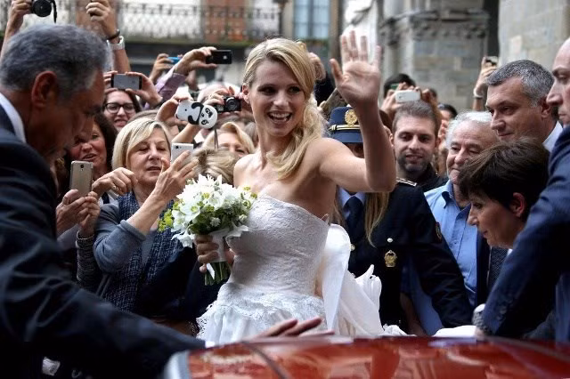  Người dẫn chương trình truyền hình Michelle Hunziker (Nguồn: swissinfo)