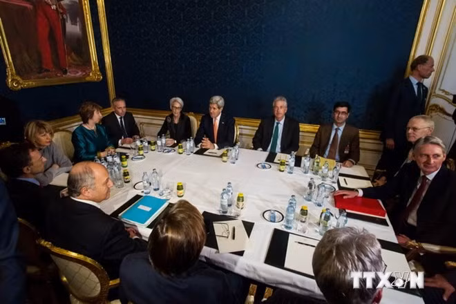 Đại diện các bên đàm phán tại Vienna, Áo ngày 24/11. (Ảnh: THX/TTXVN)