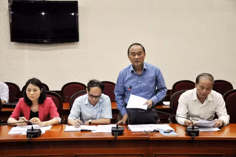 ãnh đạo Ban Nội chính Tỉnh ủy phát biểu vào kết quả hoạt động của Đoàn Luật sư tỉnh