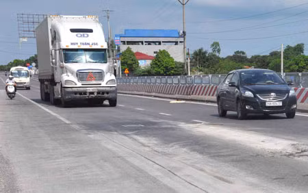 Một số dự án BOT trong quá trình khai thác, thi công xảy ra hư hỏng như QL18, nhà đầu tư phải tự bỏ tiền ra sửa.
