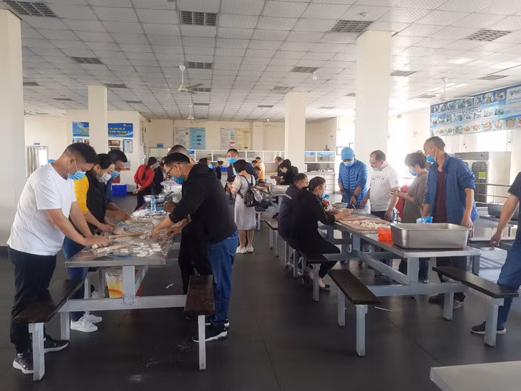 Tại KCN Texhong Hải Hà nhiều những hoạt động vui xuân cho người lao động ở lại ăn Tết dó ảnh hưởng của dịch COvid-19 đã được triển khai thực hiện.