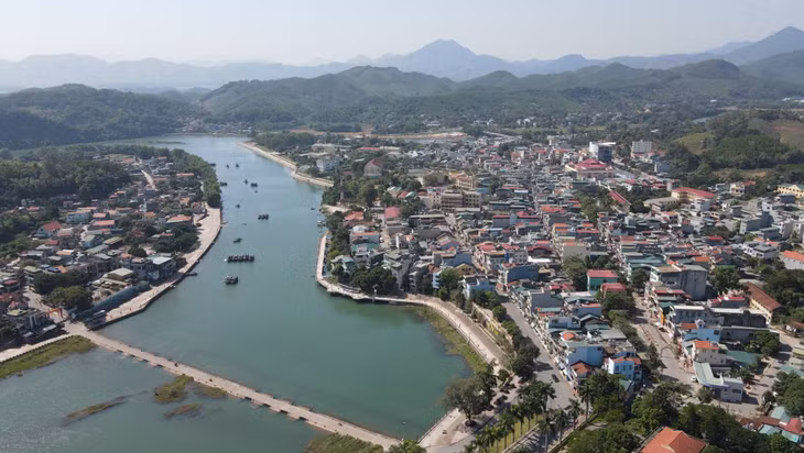​Huyện Tiên Yên ngày càng phát triển đồng bộ về hạ tầng. Ảnh: Xuân Thao (Trung tâm TT-VH Tiên Yên)