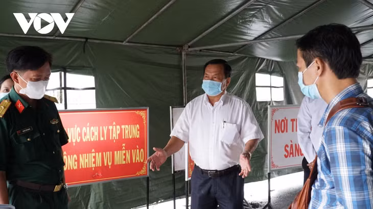 Lãnh đạo thành phố Dĩ An khẳng định sẽ siết chặt công tác quản lý tại khu cách ly (ảnh: DA)