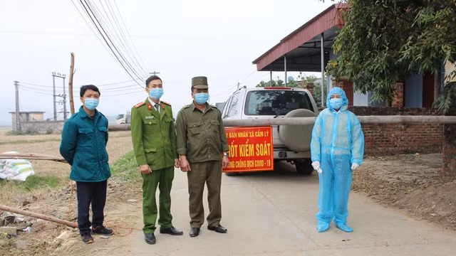 Một chốt kiểm soát phòng, chống dịch COVID-19 tại Bắc Giang