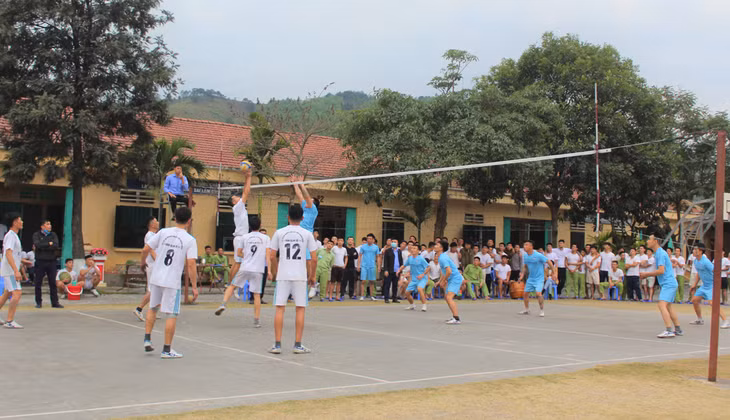 Các học vien của Cơ sở cai nghiện ma túy tỉnh tham gia hoạt động thể thao tại Cơ sở.
