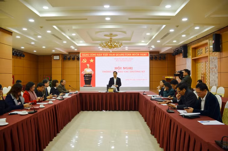 Quang cảnh hội nghị