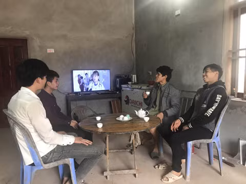 Nhiều hộ gia đình đã bắt đầu kê nội thất hoàn thiện công trình 
