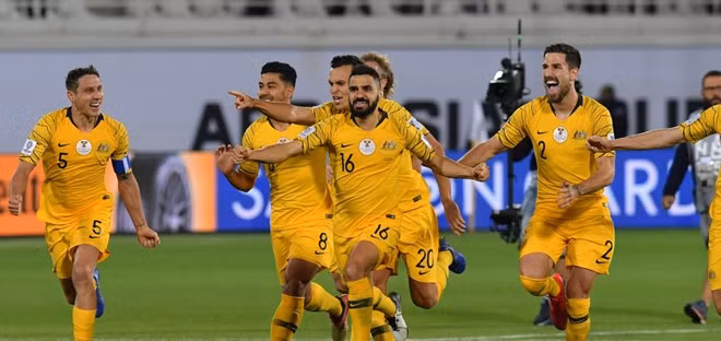 Australia vào tứ kết sau loạt sút luân lưu may rủi. (Nguồn: AFC)
