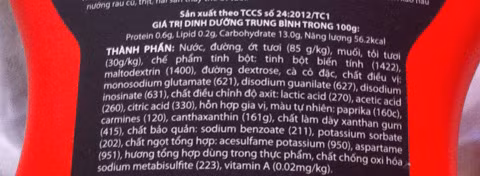  Thông tin thành phần các chất trên một chai nước tương.