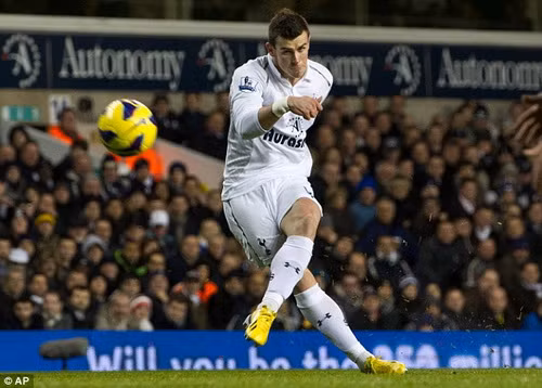 Gareth Bale để lại dấu ấn đậm nét với 1 kiến tạo và 2 pha ghi bàn (1 vào lưới đối phương, 1... phản lưới nhà)