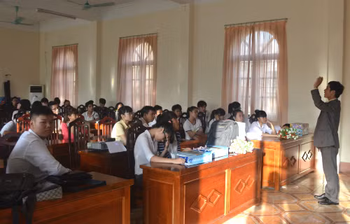 Quang cảnh lớp bổ trợ kỹ năng mềm 
