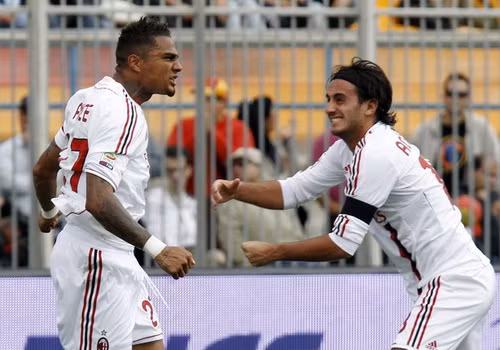 Kevin Boateng sắm vai người hùng giải cứu AC Milan với một hattrick vào lưới Lecce