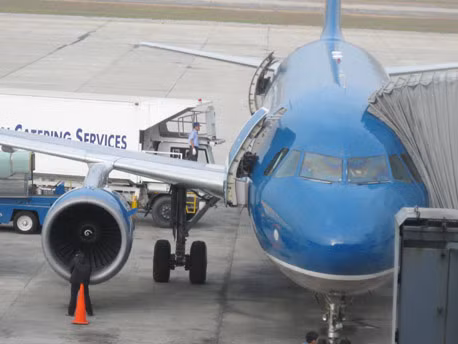 Vietnam Airlines khẳng định: Bất cứ sự cố nào dù nhỏ, cũng được hãng kiểm tra và xử lý triệt để. Ảnh: H.A.