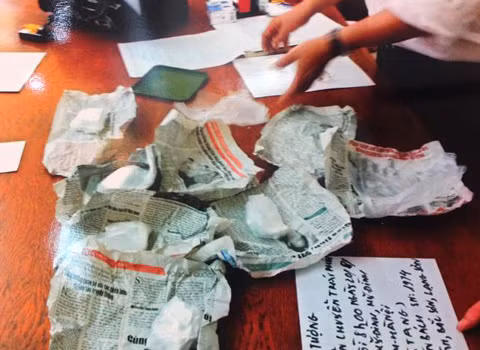Số heroin trong đường dây của Chính bị cảnh sát thu giữ. Ảnh: Anh Thư