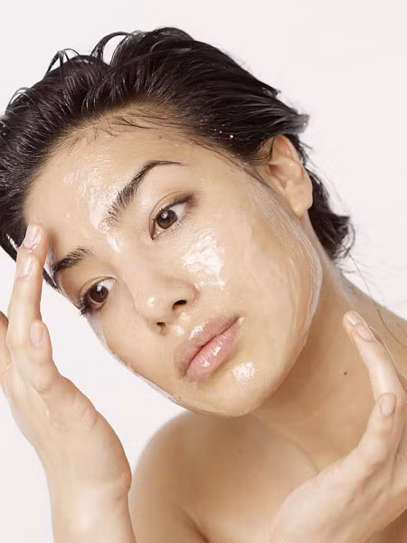 Mật ong giúp dưỡng ẩm và chống lão hóa cho da
