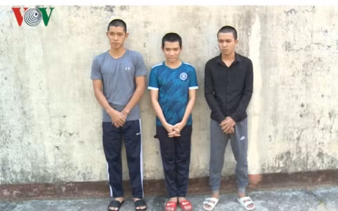  3 đối tượng Sơn - Sinh - Trí tại cơ quan CSĐT