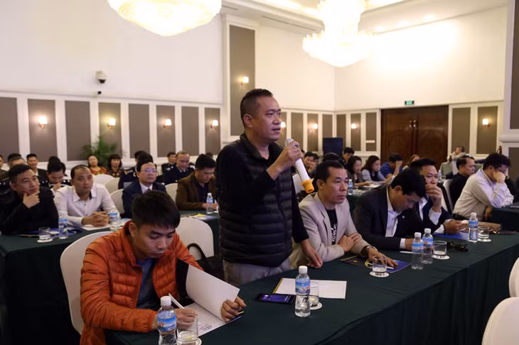 Đại diện Công ty Cổ phần XNK Quốc tế Tân Đại Dương phát biểu tại hội nghị.