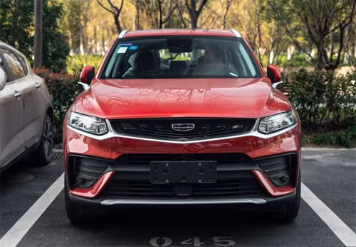 Geely FY11 xuất hiện cách đây vài ngày tại Hàng Châu, Trung Quốc. Ảnh: Paultan