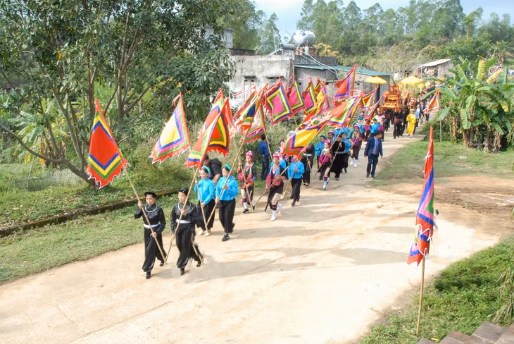 Lễ hội Đình Lục Nà (huyện Bình Liêu) được duy trì tổ chức đảm bảo văn minh, trật tự.