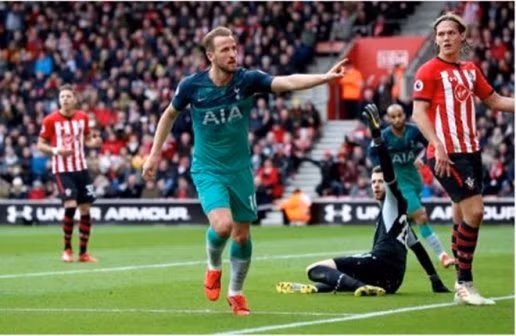  Kane có bàn thắng thứ 17 mùa này ở Premier League.